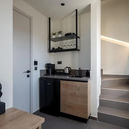 Apartment Ethos *
